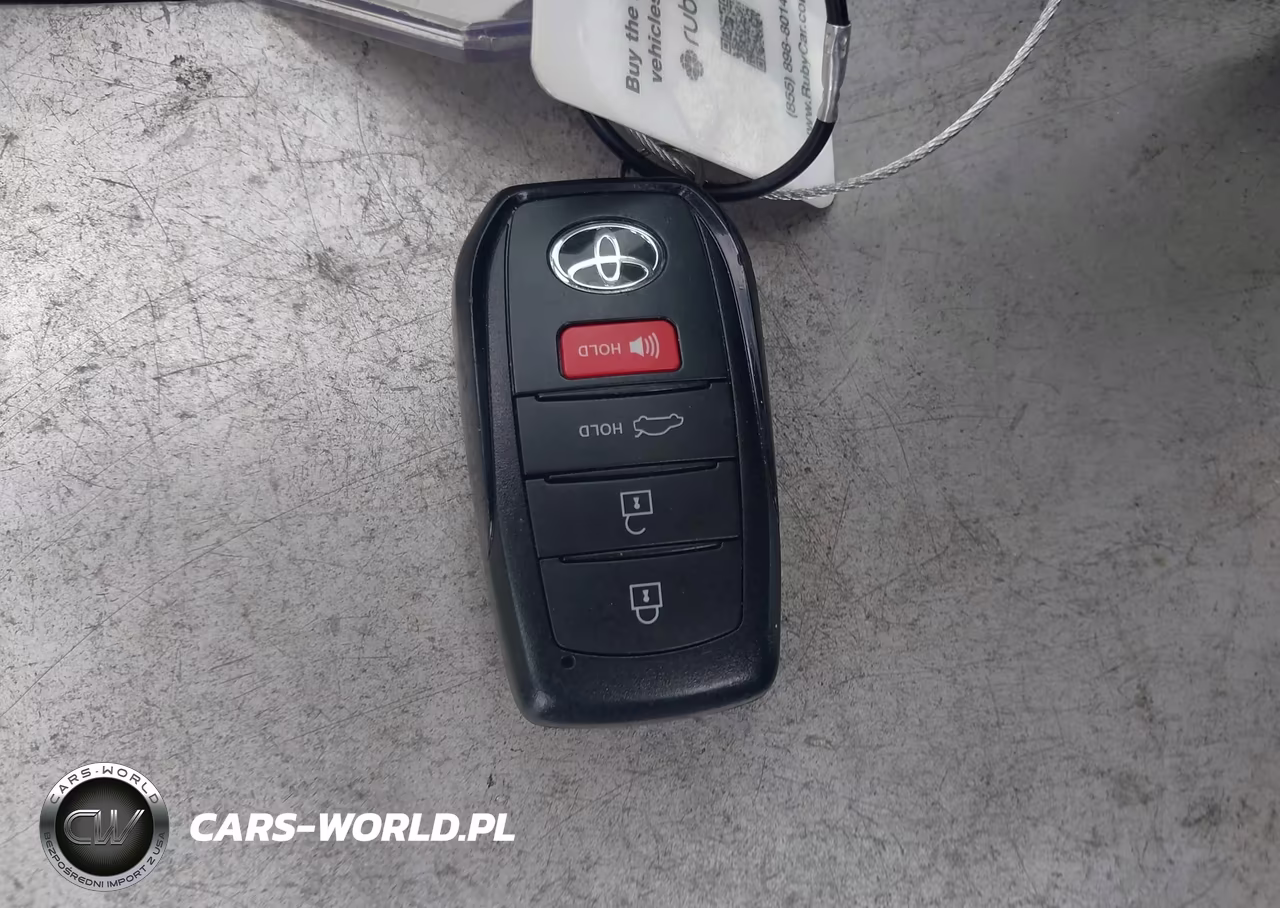 2026 Toyota Camry Le VIN:4T1DAACK5TU253938 - 11