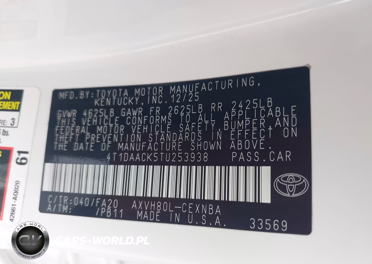 2026 Toyota Camry Le VIN:4T1DAACK5TU253938 - 9