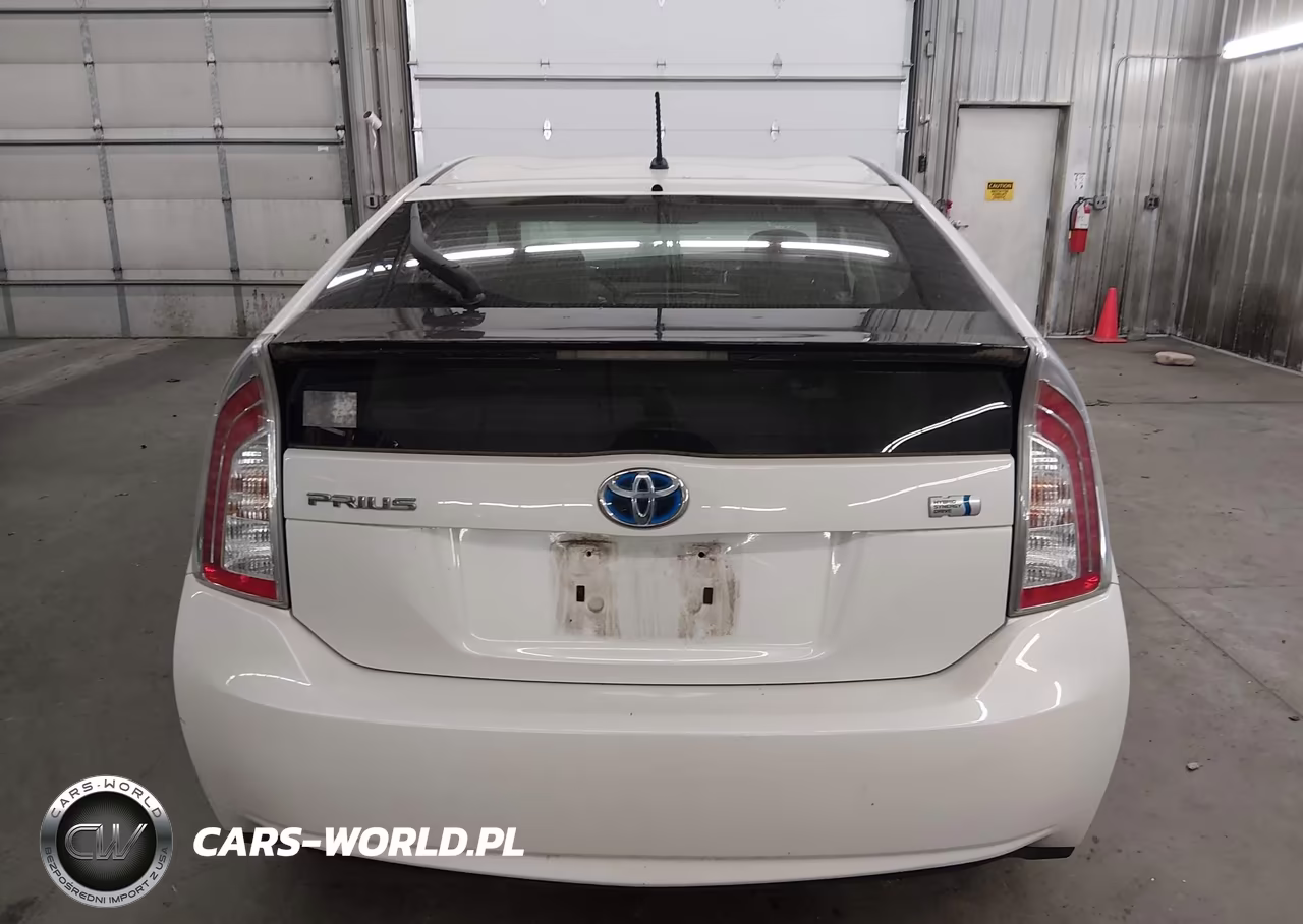 2012 Toyota Prius Two VIN:JTDKN3DU2C5375422 - 17