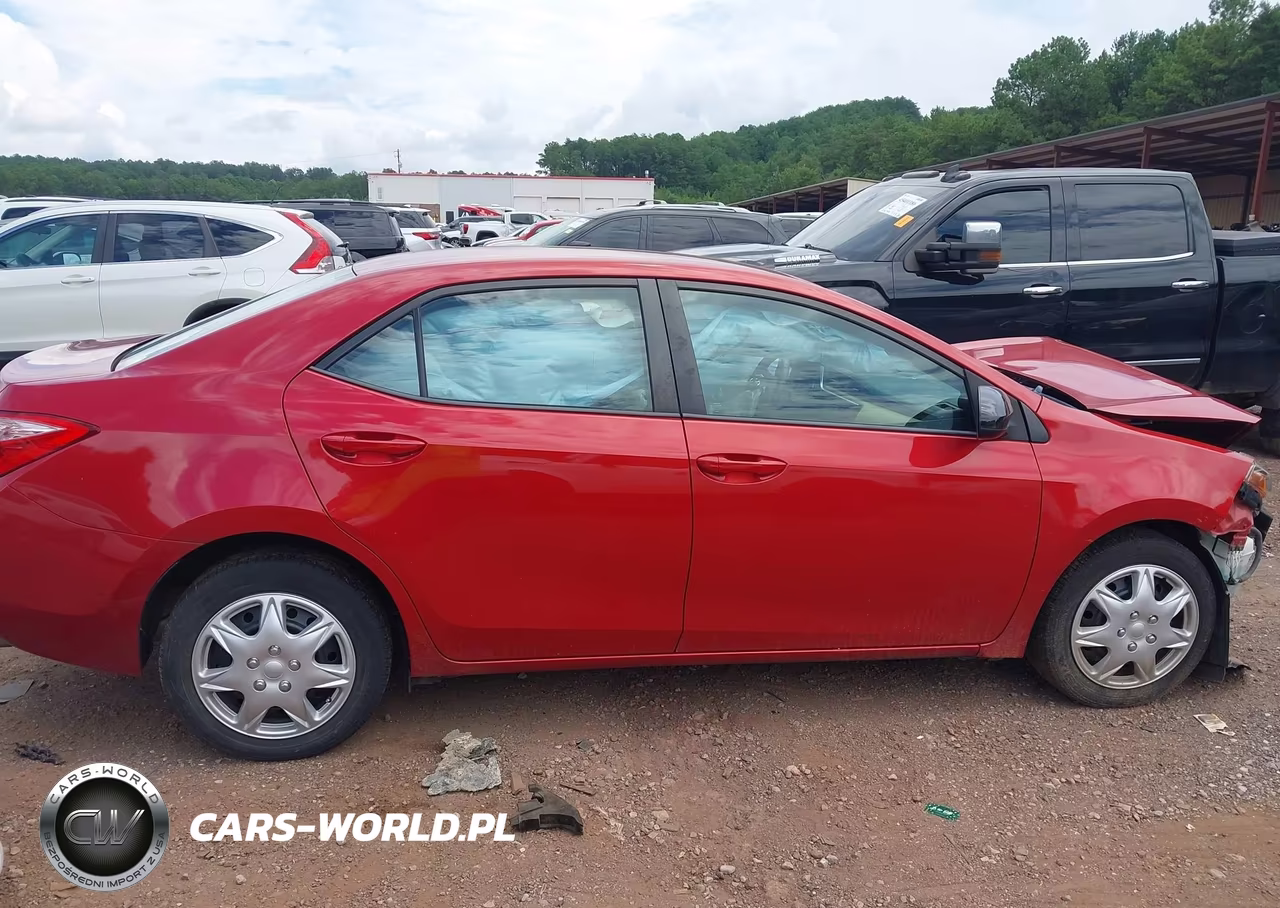 2017 Toyota Corolla Le VIN:5YFBURHE6HP682076 - 13