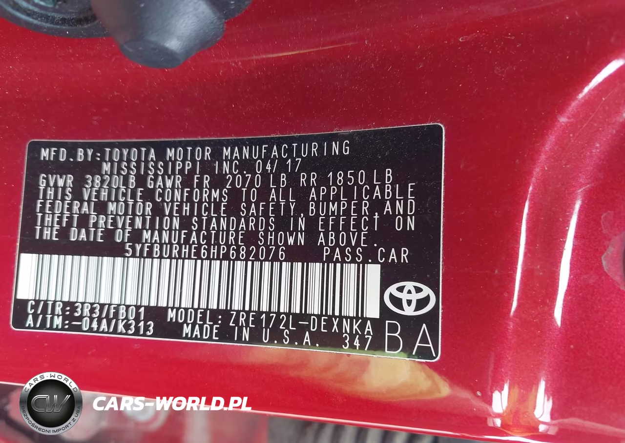 2017 Toyota Corolla Le VIN:5YFBURHE6HP682076 - 9