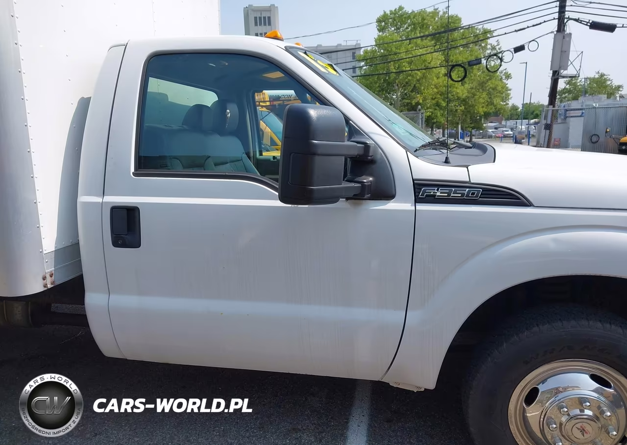 2013 Ford F-350 Chassis Xl VIN:1FDRF3G64DEA81462 - 13