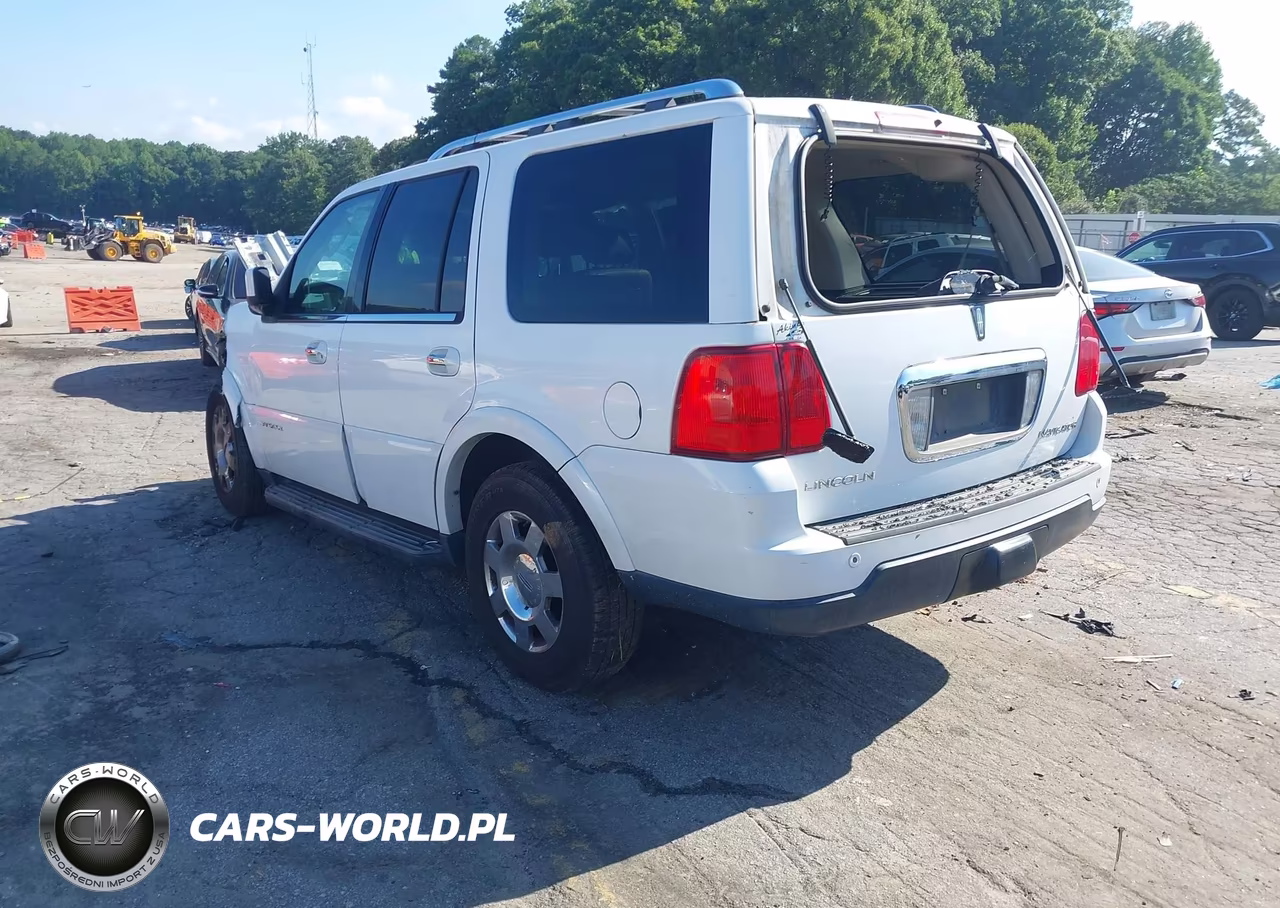 2006 Lincoln Navigator Luxury-Ultimate VIN:5LMFU285X6LJ30121 - 3