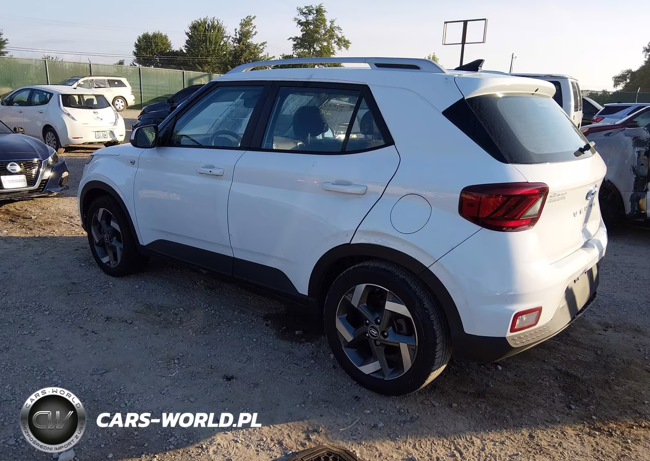 2021 Hyundai Venue Sel VIN:KMHRC8A30MU127282 - 3