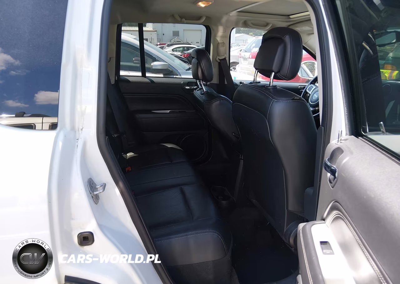 2017 Jeep Compass High Altitude VIN:1C4NJDEB2HD100500 - 8