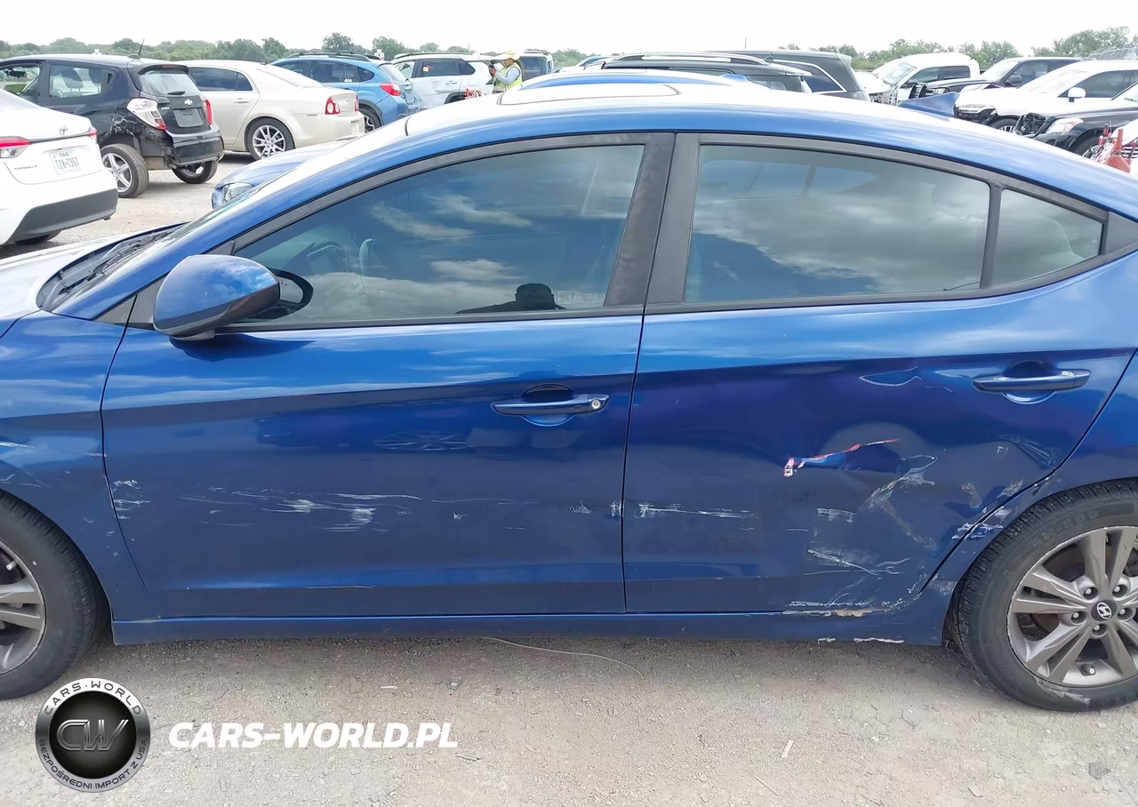 2018 Hyundai Elantra Value Edition VIN:5NPD84LF7JH394991 - 14