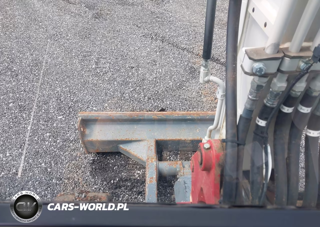2024 Takeuchi Tb235-2 VIN:123605751 - 18