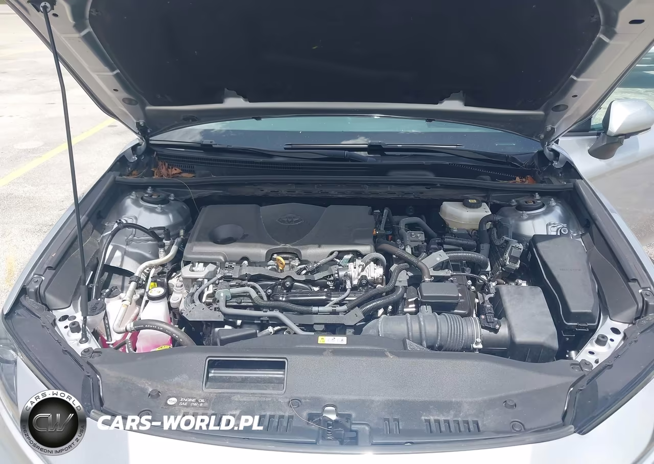 2025 Toyota Camry Le VIN:4T1DAACK7SU553866 - 10