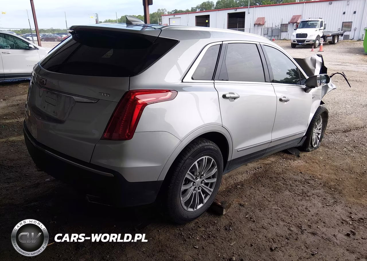 2019 Cadillac Xt5 Luxury VIN:1GYKNDRSXKZ226562 - 4