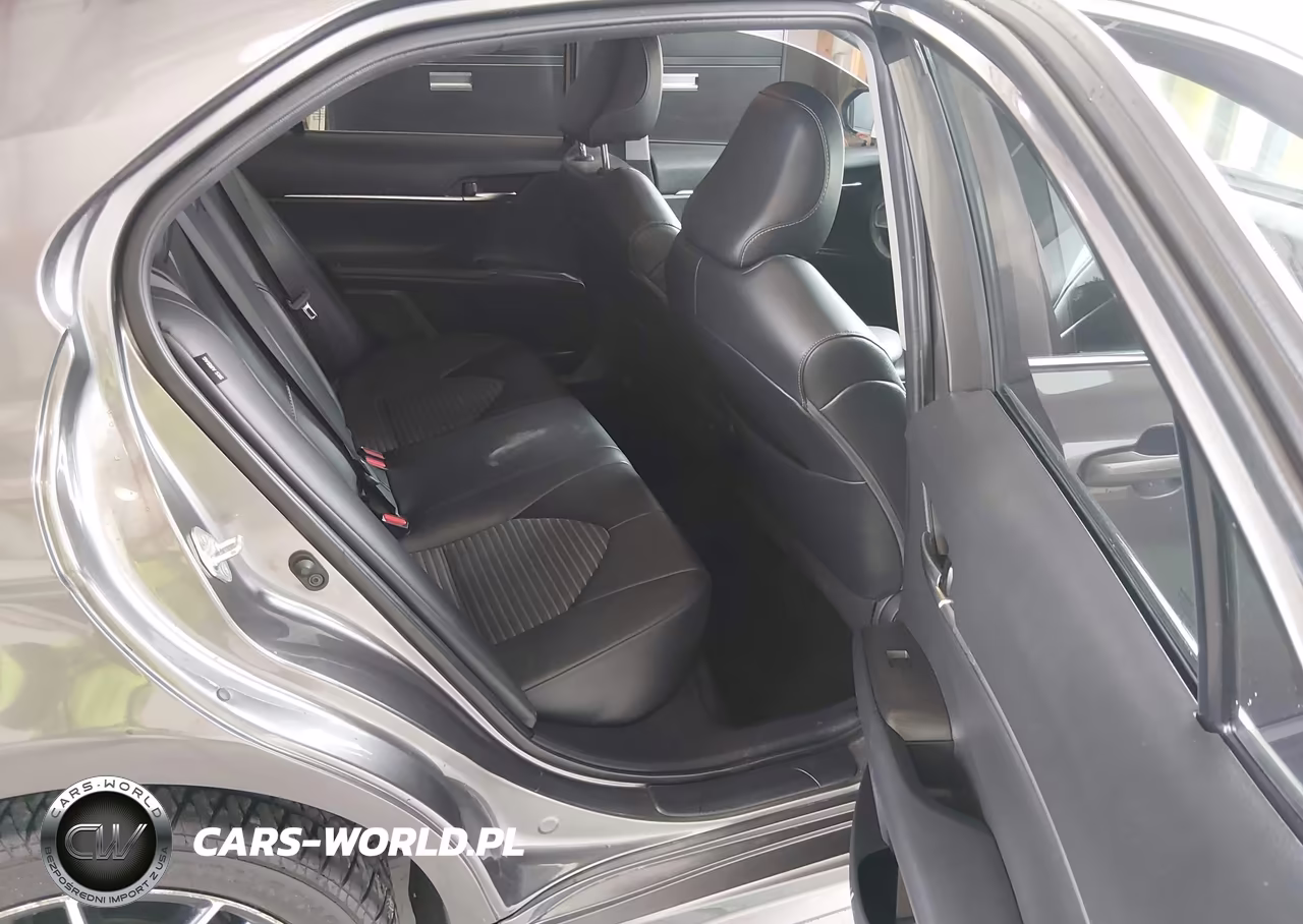 2021 Toyota Camry Se VIN:4T1G11AK8MU585583 - 8