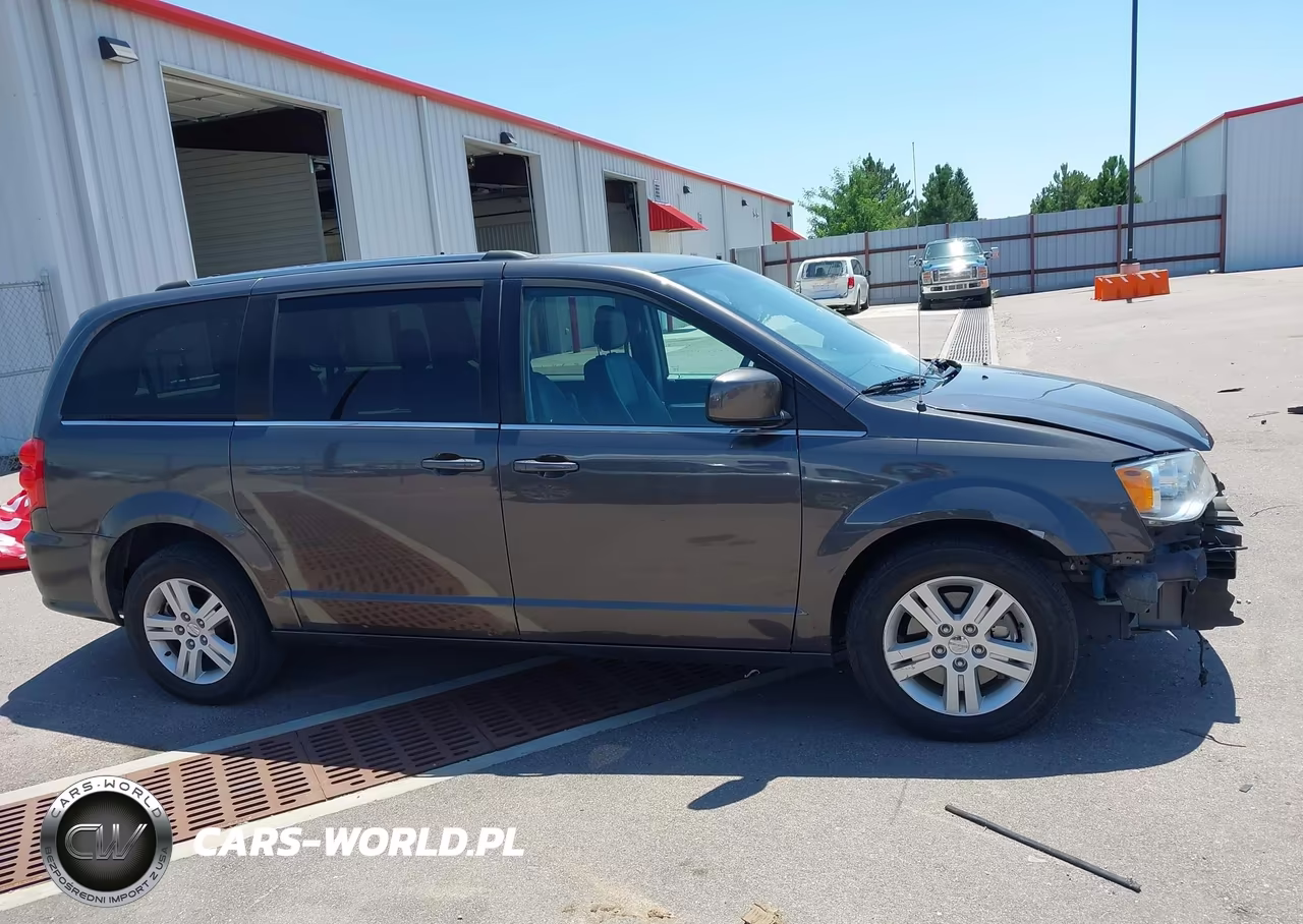 2018 Dodge Grand Caravan Sxt VIN:2C4RDGCG9JR248848 - 14