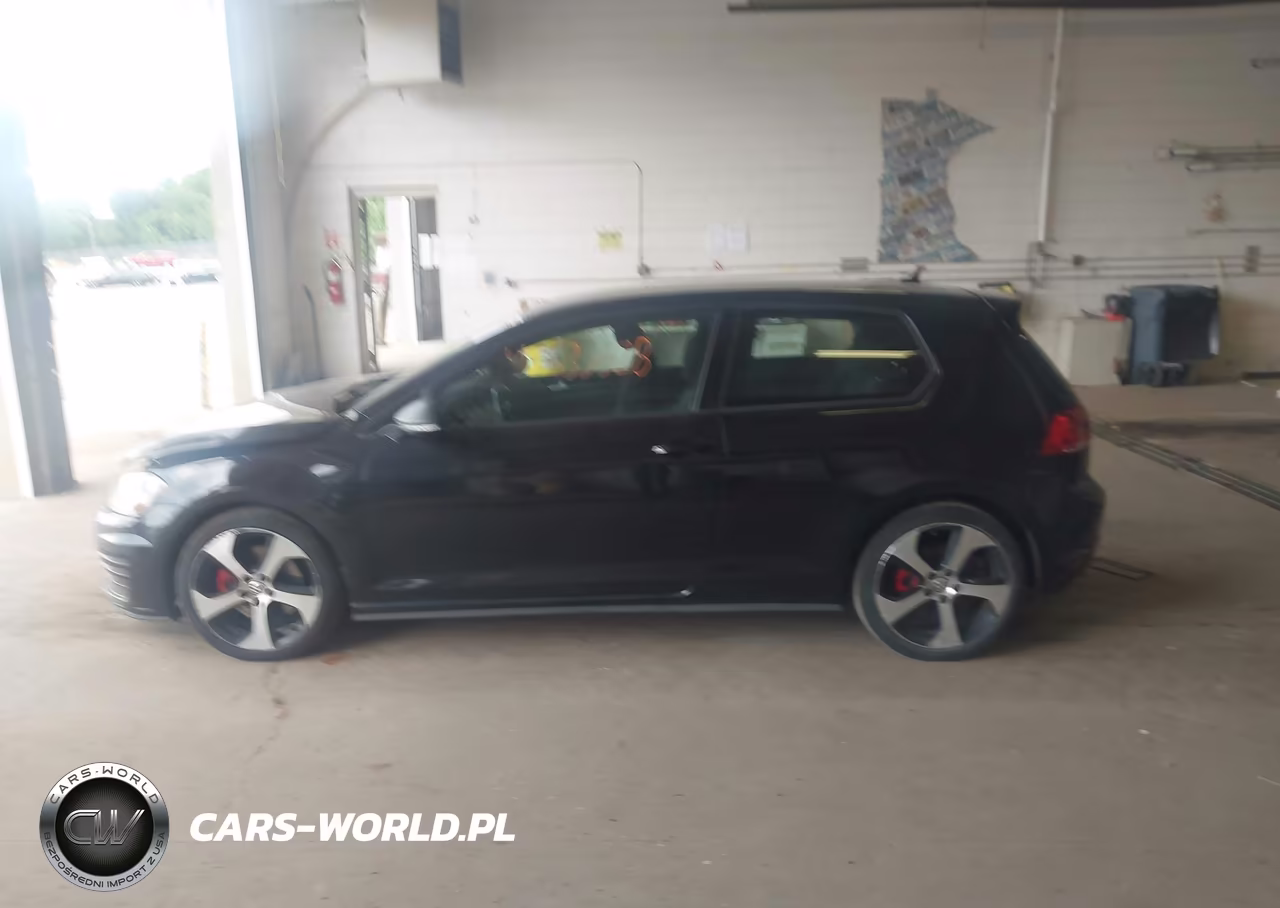 2015 Volkswagen Golf Gti 2.0T S 2-Door VIN:3VWTT7AU0FM071832 - 14