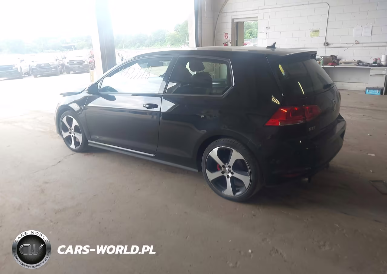 2015 Volkswagen Golf Gti 2.0T S 2-Door VIN:3VWTT7AU0FM071832 - 3