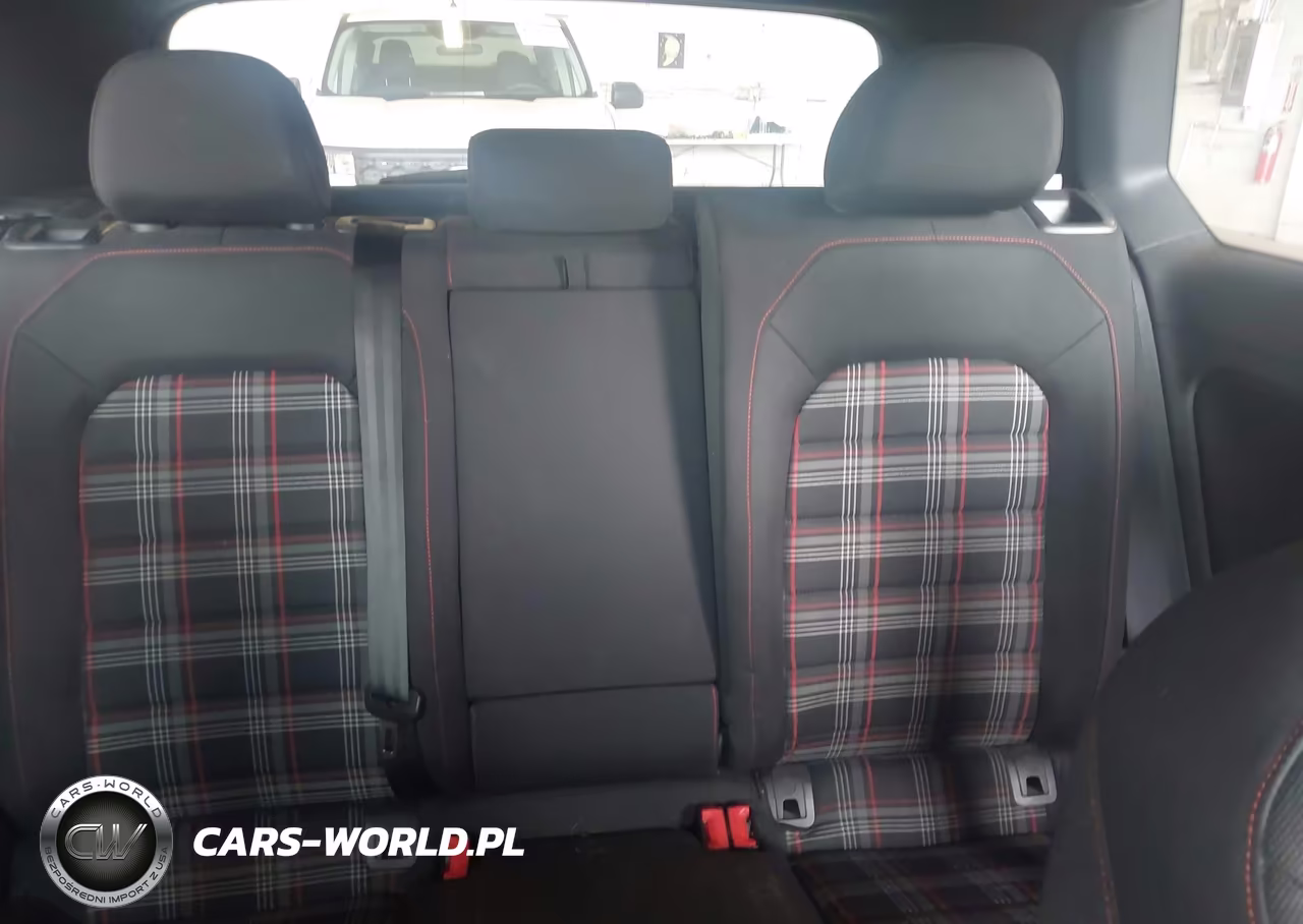 2015 Volkswagen Golf Gti 2.0T S 2-Door VIN:3VWTT7AU0FM071832 - 8