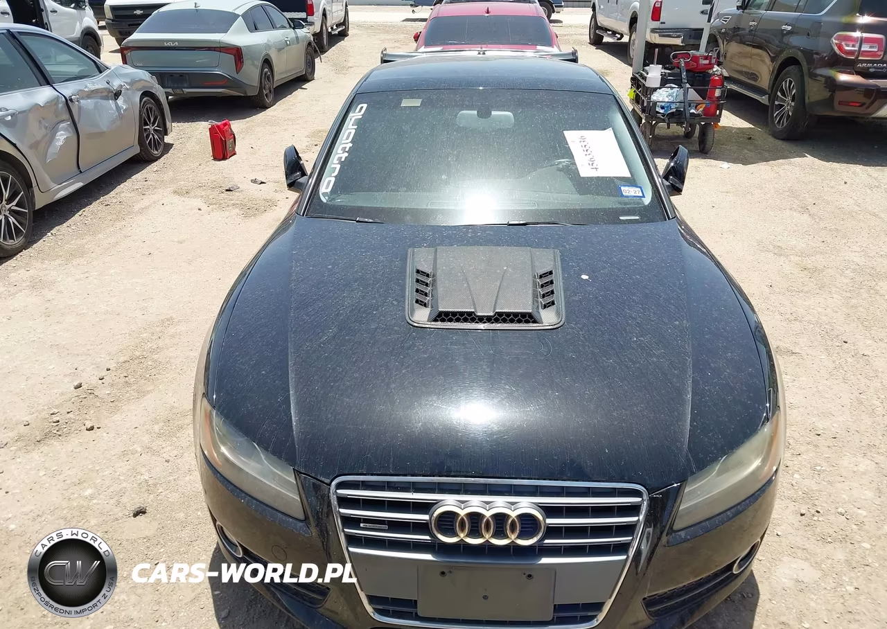 2011 Audi A5 2.0T Premium VIN:WAULFAFR9BA075569 - 6