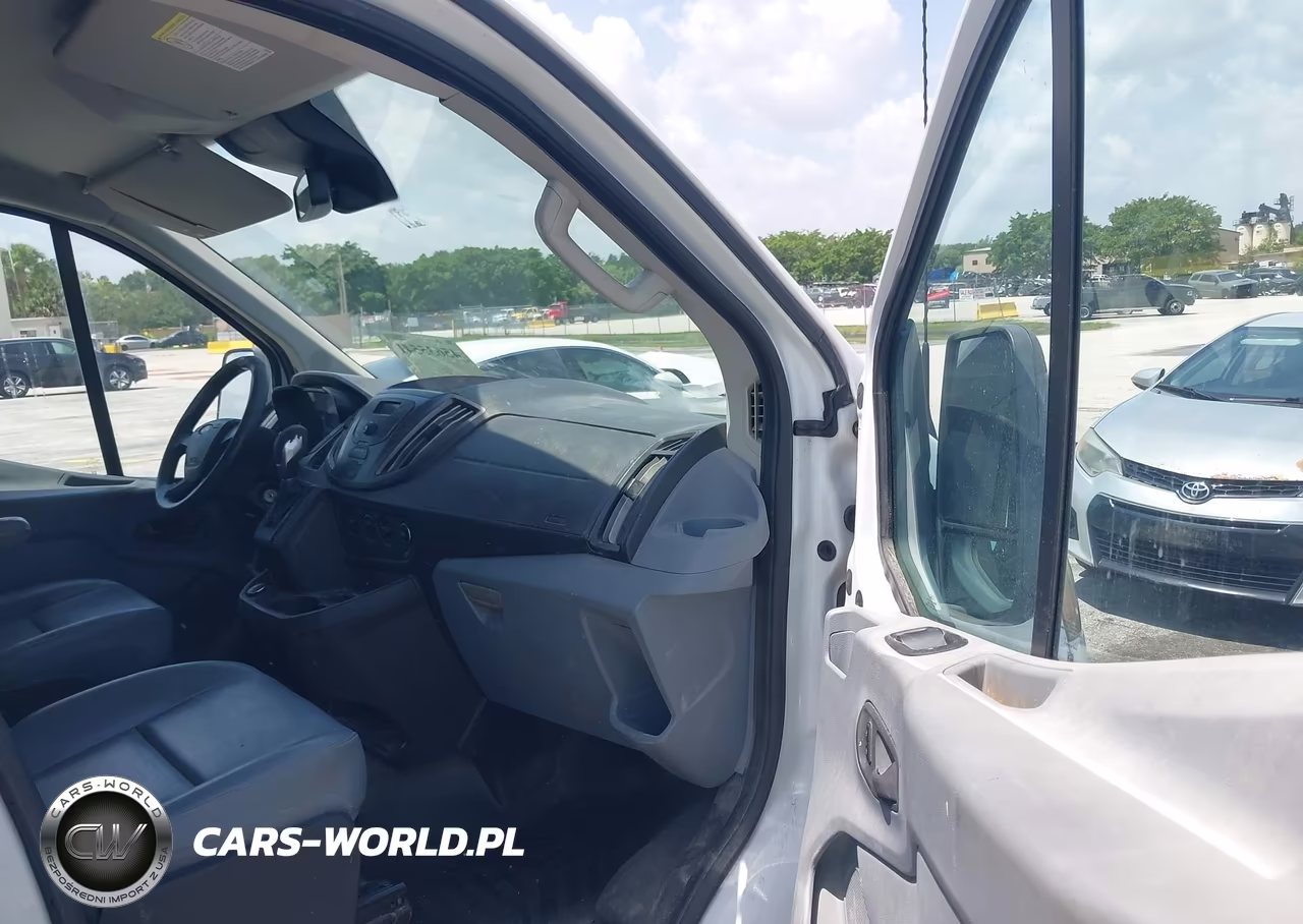 2017 Ford Transit-250 VIN:1FTYR2ZM0HKA09856 - 5