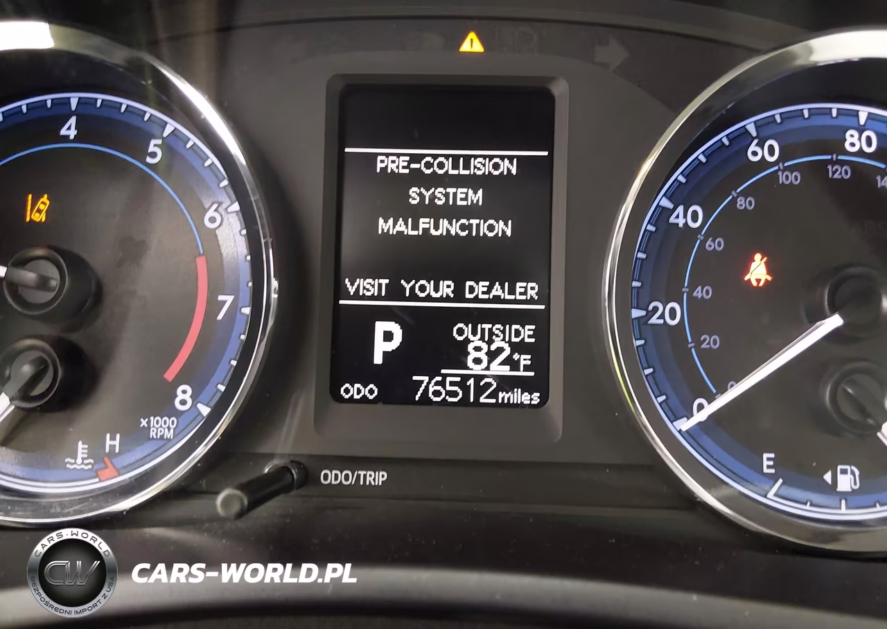 2017 Toyota Corolla L VIN:5YFBURHE1HP696502 - 16