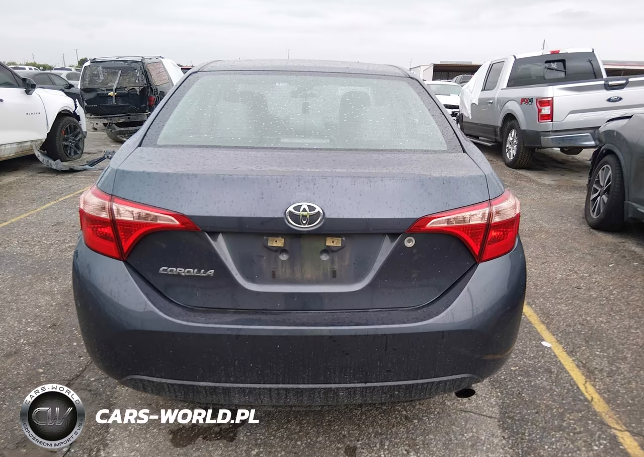 2017 Toyota Corolla L VIN:5YFBURHE1HP696502 - 17