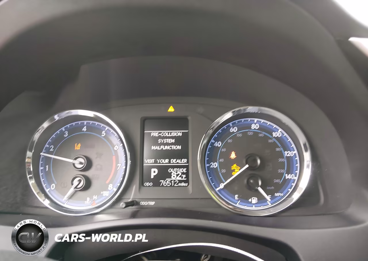 2017 Toyota Corolla L VIN:5YFBURHE1HP696502 - 7