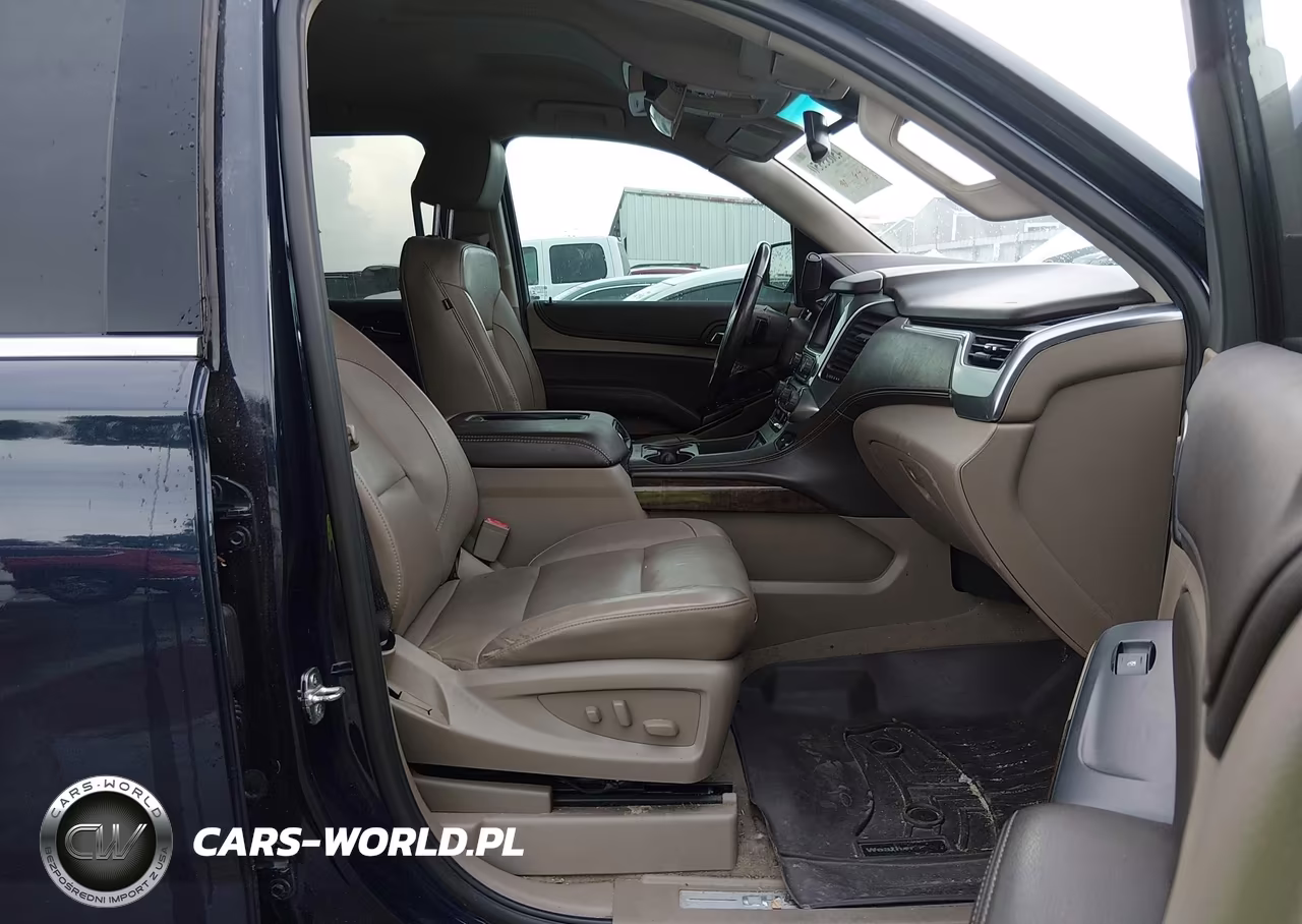 2019 Chevrolet Tahoe Lt VIN:1GNSCBKC6KR167536 - 5