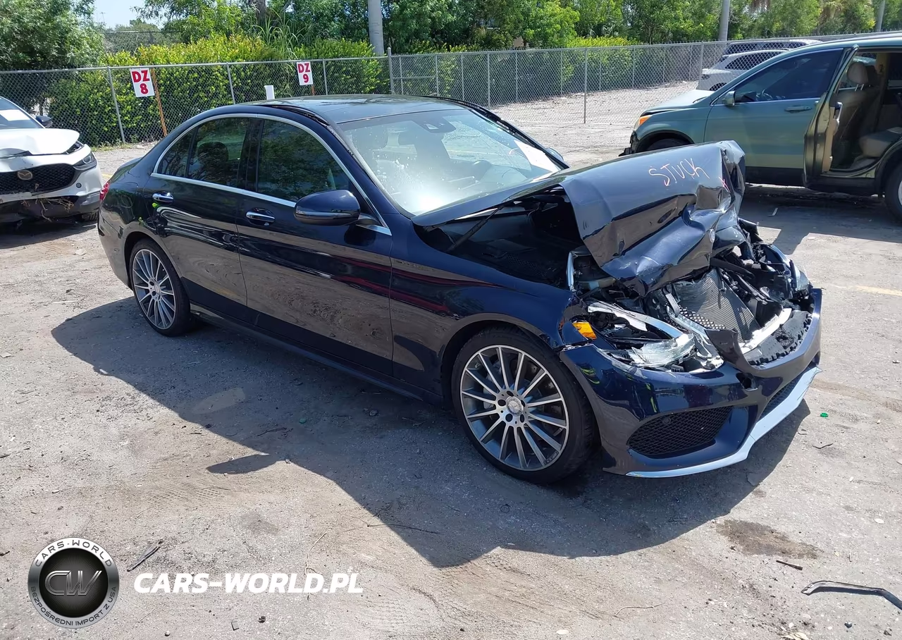 2017 Mercedes-Benz C 300 Sport
