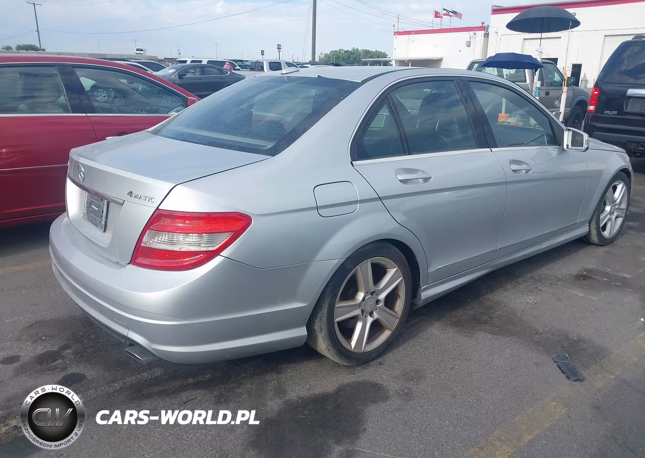 2011 Mercedes-Benz C 300 Luxury 4Matic-Sport 4Matic VIN:WDDGF8BB4BR163748 - 4