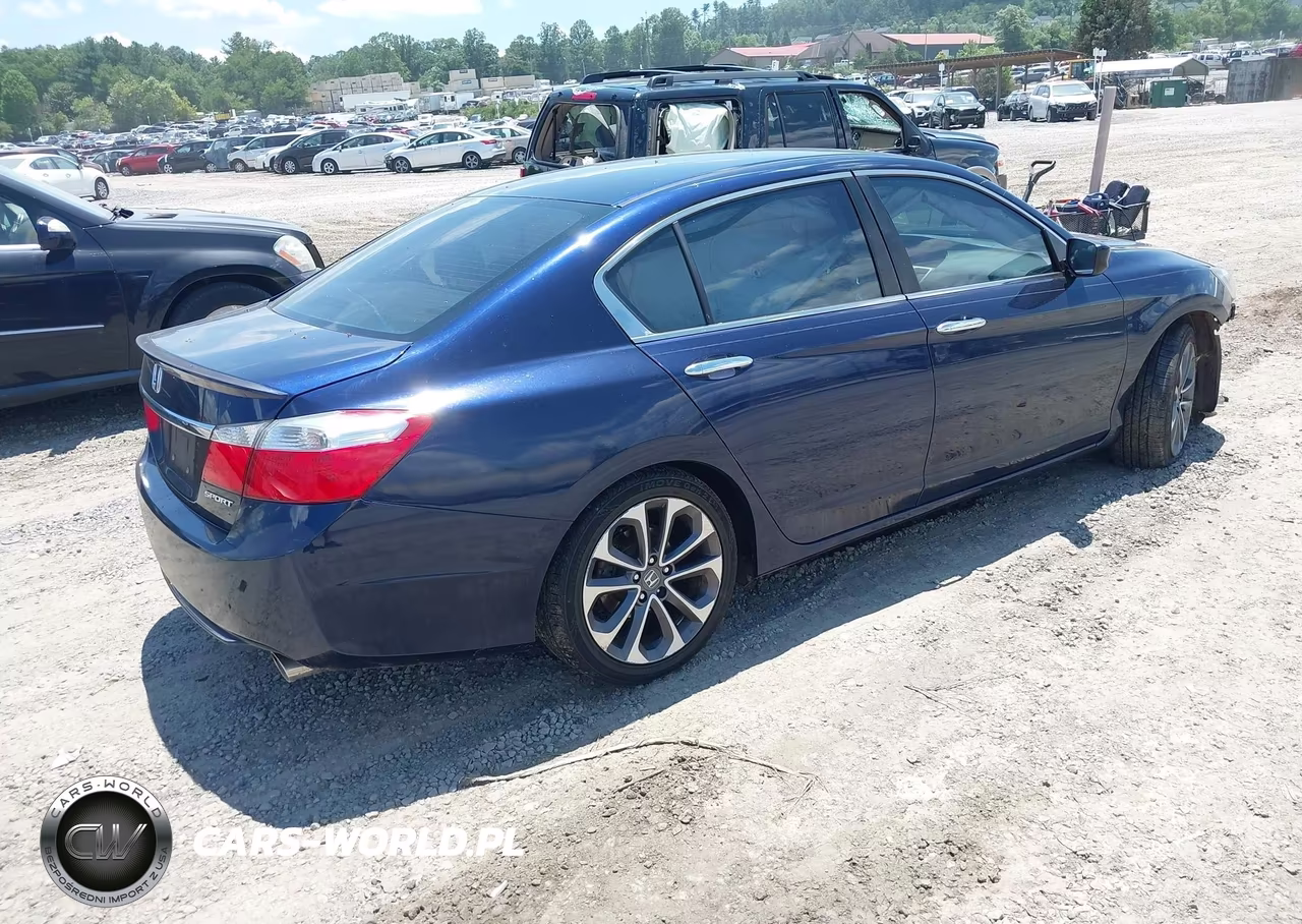 2015 Honda Accord Sport VIN:1HGCR2F57FA273426 - 4