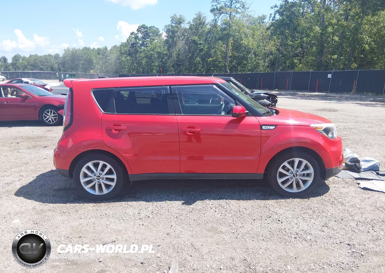 2018 Kia Soul + VIN:KNDJP3A58J7581560 - 13