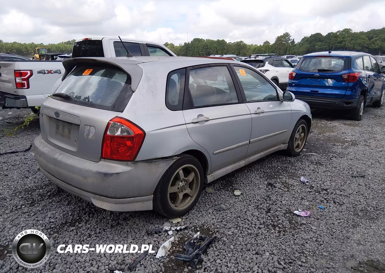2005 Kia Spectra5 VIN:KNAFE161855070533 - 4