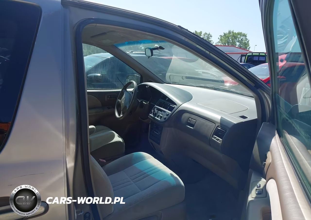 1999 Toyota Sienna Le VIN:4T3ZF13C0XU123952 - 5