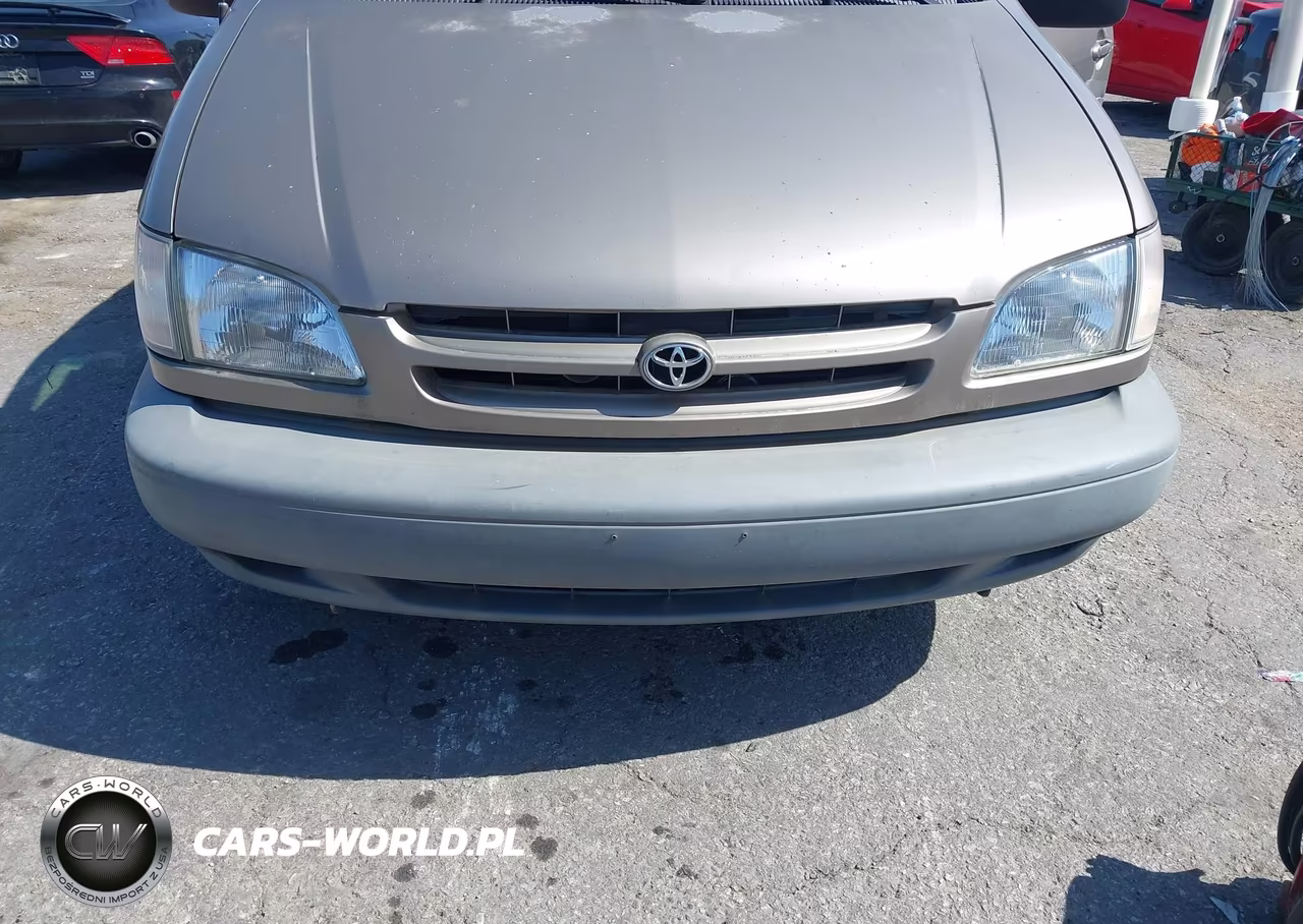 1999 Toyota Sienna Le VIN:4T3ZF13C0XU123952 - 6
