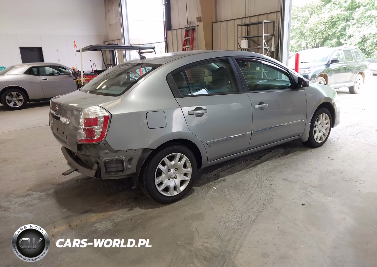 2010 Nissan Sentra 2.0S VIN:3N1AB6AP4AL659204 - 4
