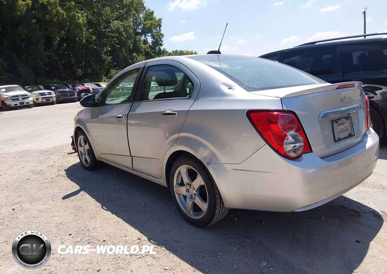 2015 Chevrolet Sonic Ltz Auto VIN:1G1JE5SB8F4208381 - 3