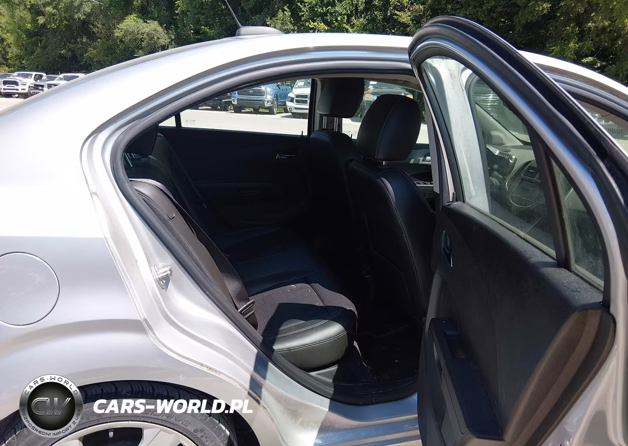 2015 Chevrolet Sonic Ltz Auto VIN:1G1JE5SB8F4208381 - 8