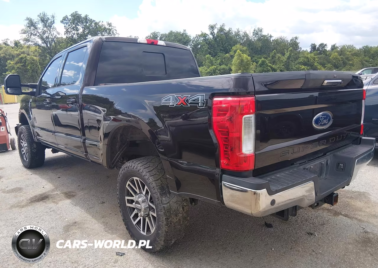 2018 Ford F-250 Lariat VIN:1FT7W2BT8JEB64536 - 3
