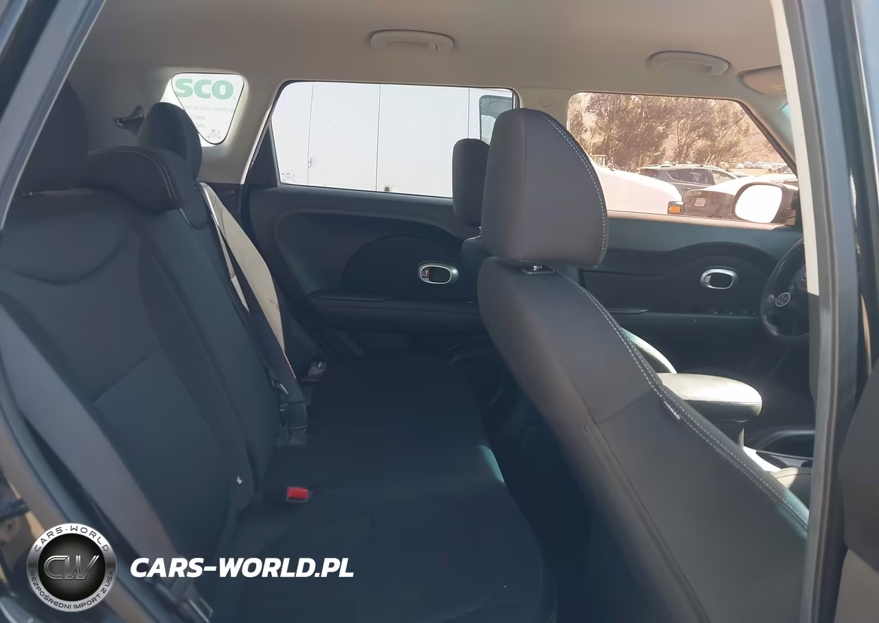 2018 Kia Soul VIN:KNDJN2A27J7606387 - 8