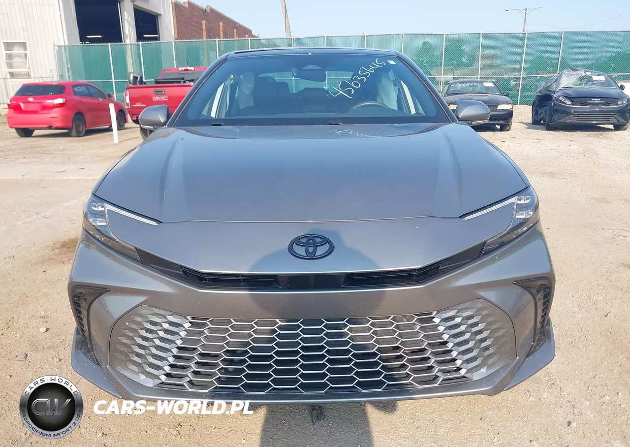 2025 Toyota Camry Xse VIN:4T1DBADK1SU515643 - 12