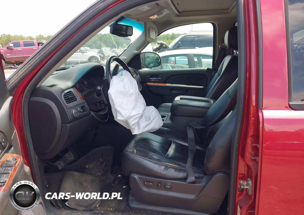 2014 Chevrolet Tahoe Lt VIN:1GNSCBE07ER236790 - 5