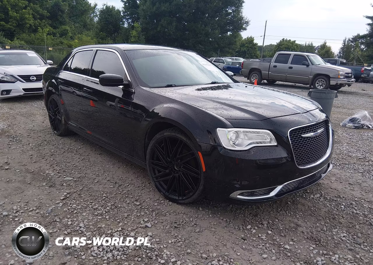 2018 Chrysler 300 Touring L