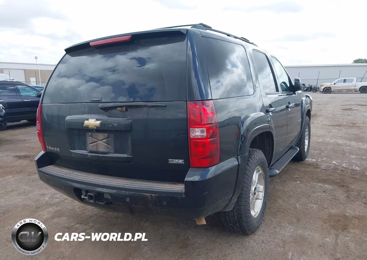 2009 Chevrolet Tahoe Lt2 VIN:1GNFK230X9R130086 - 4