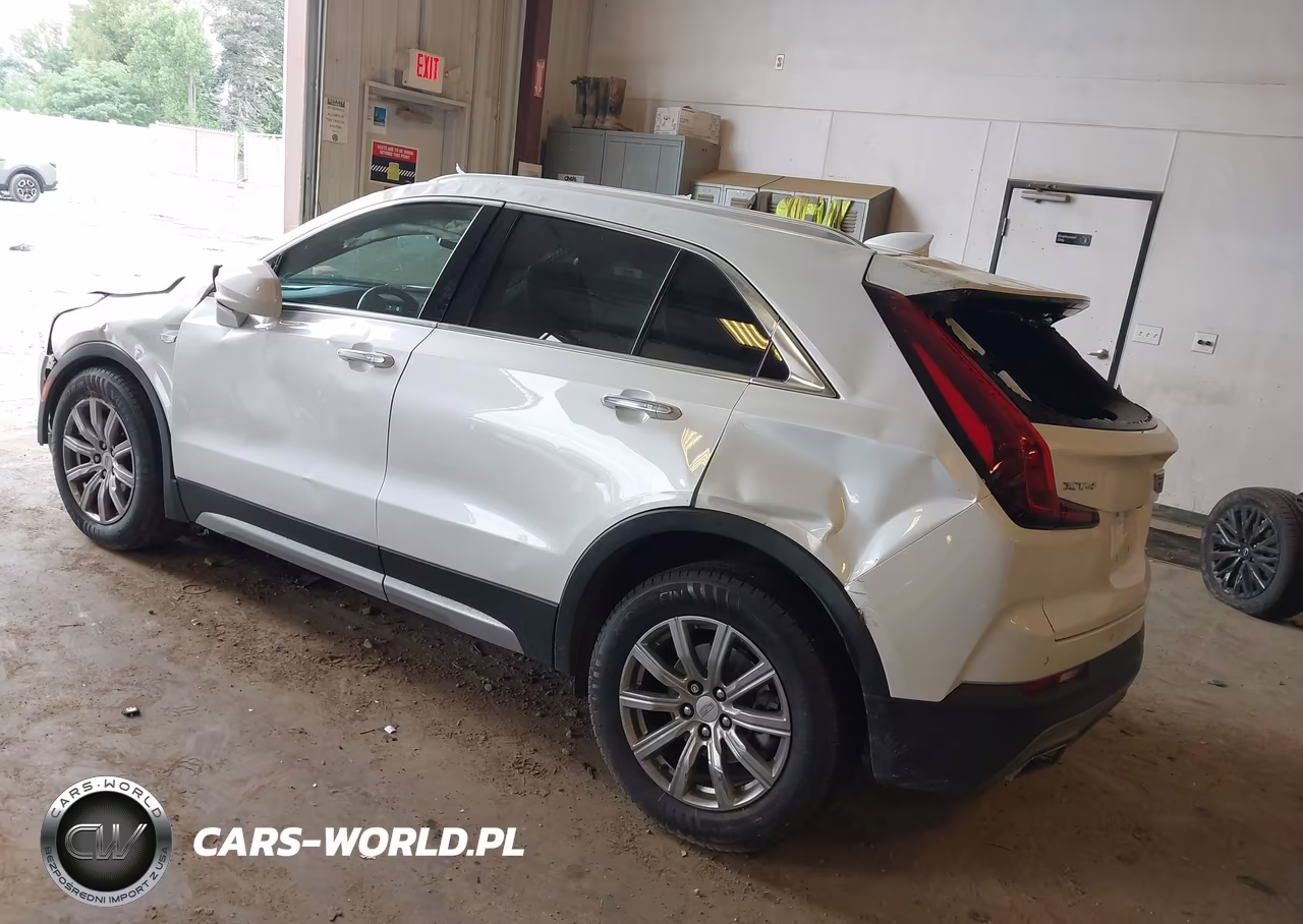 2019 Cadillac Xt4 Premium Luxury VIN:1GYFZCR4XKF229304 - 3