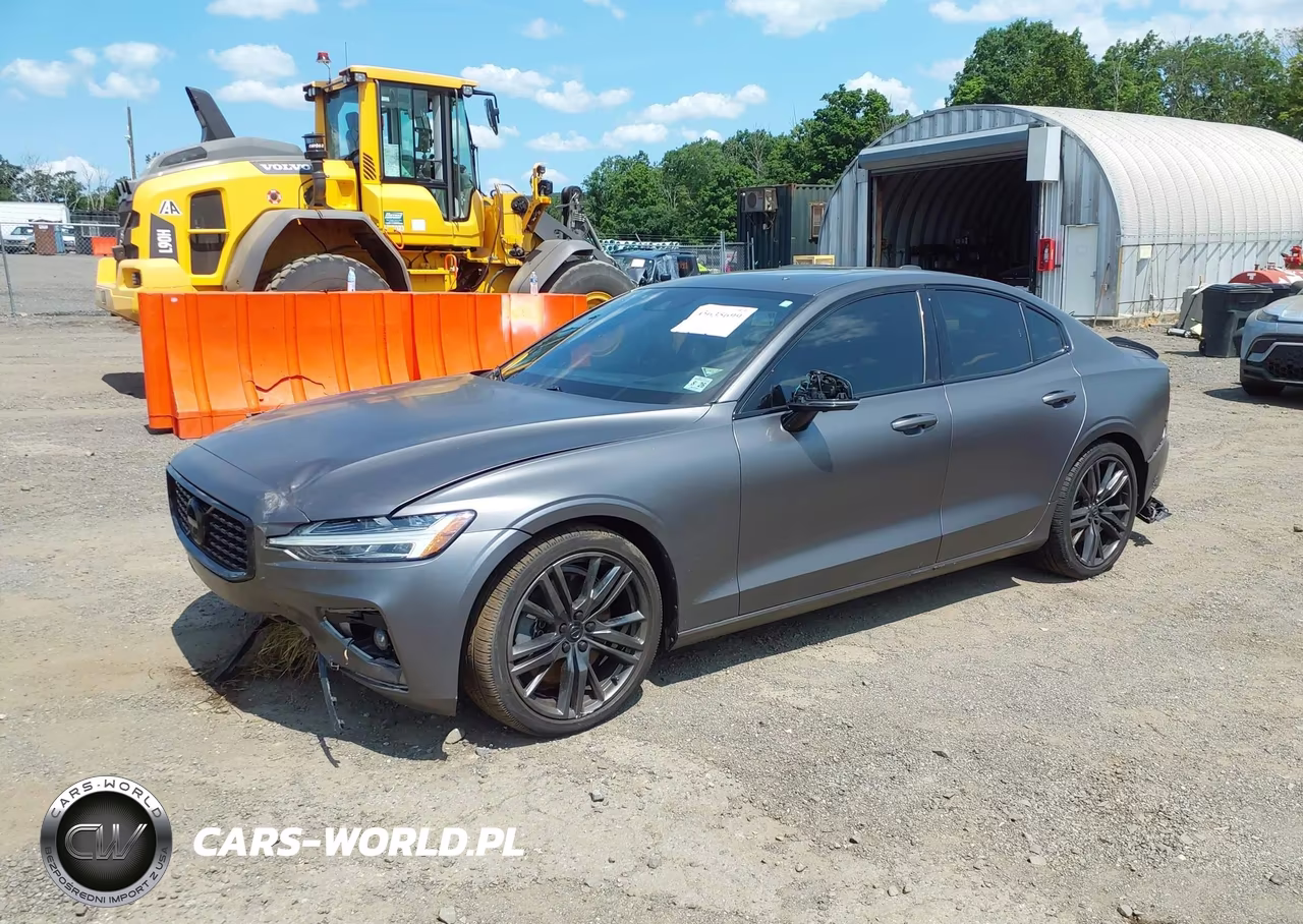 2021 Volvo S60 T6 R-Design VIN:7JRA22TM5MG080550 - 2