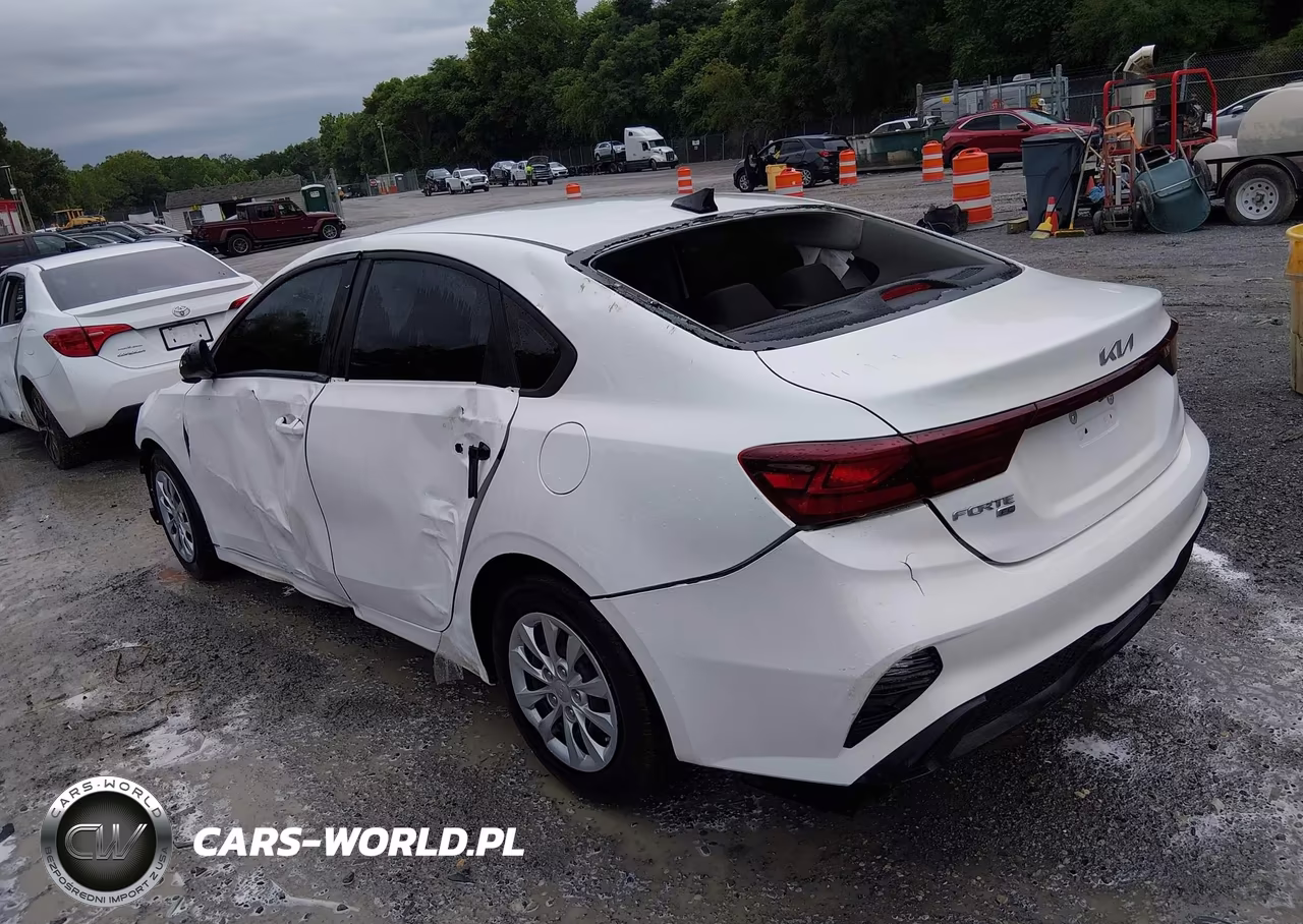 2024 Kia Forte Lx VIN:3KPF24AD9RE768738 - 3