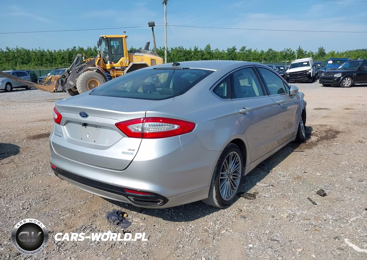 2013 Ford Fusion Se VIN:3FA6P0H92DR269587 - 4