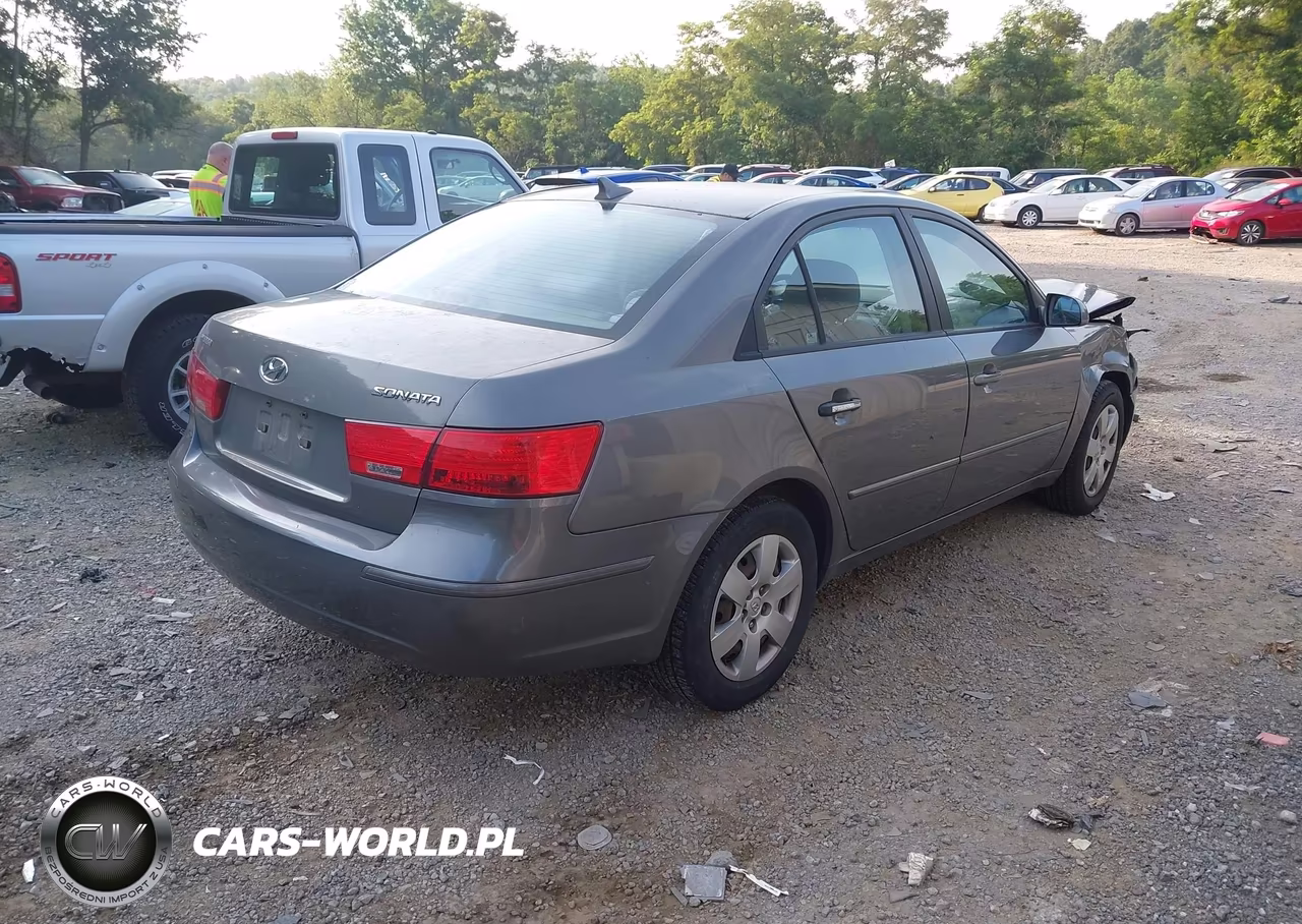 2010 Hyundai Sonata Gls VIN:5NPET4AC5AH625446 - 4