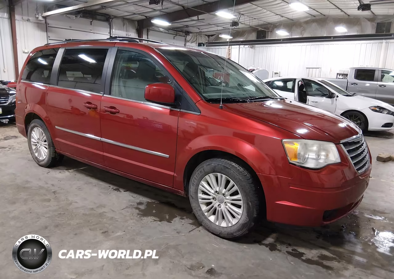 2009 Chrysler Town & Country Touring
