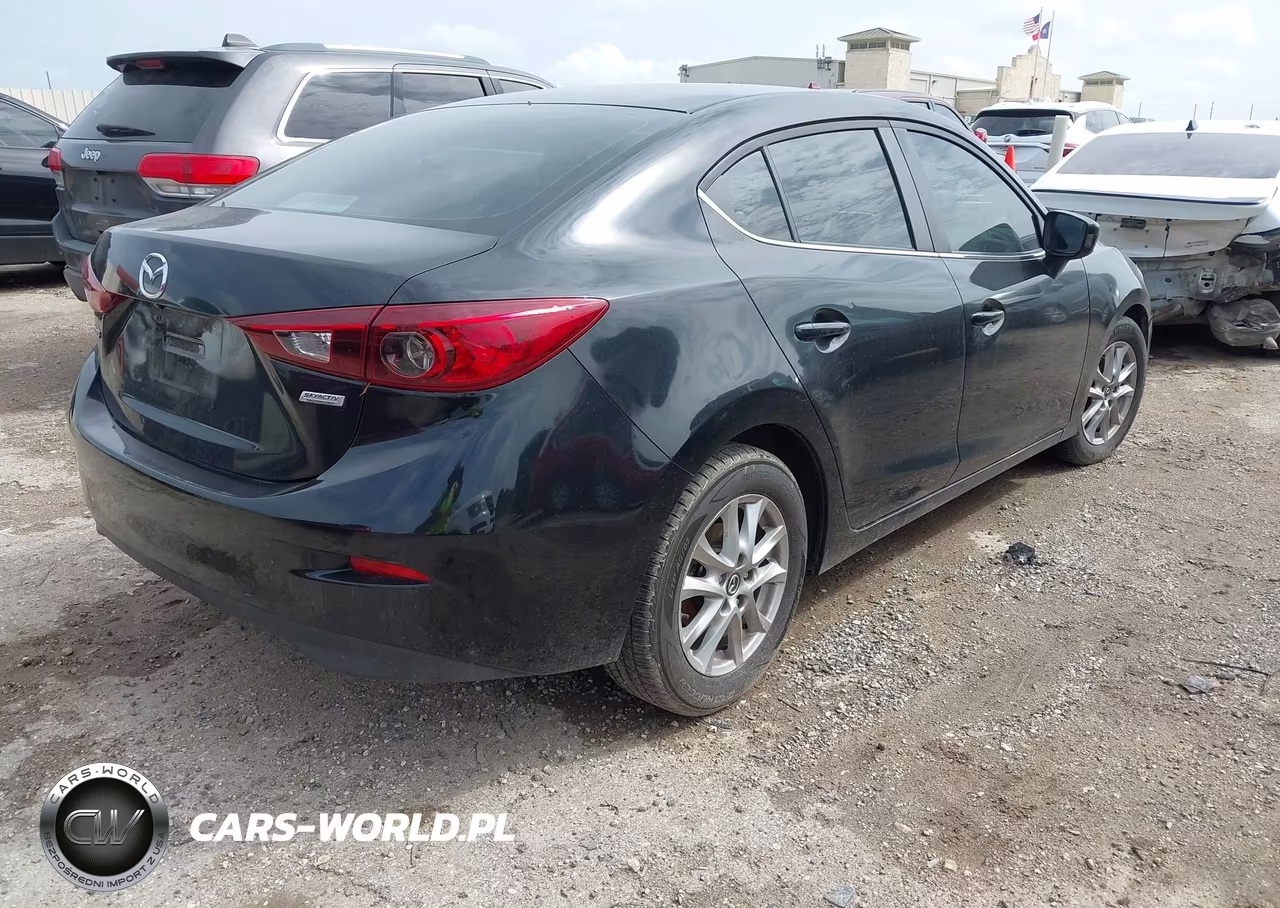 2016 Mazda Mazda3 I Sport VIN:JM1BM1U76G1305873 - 4