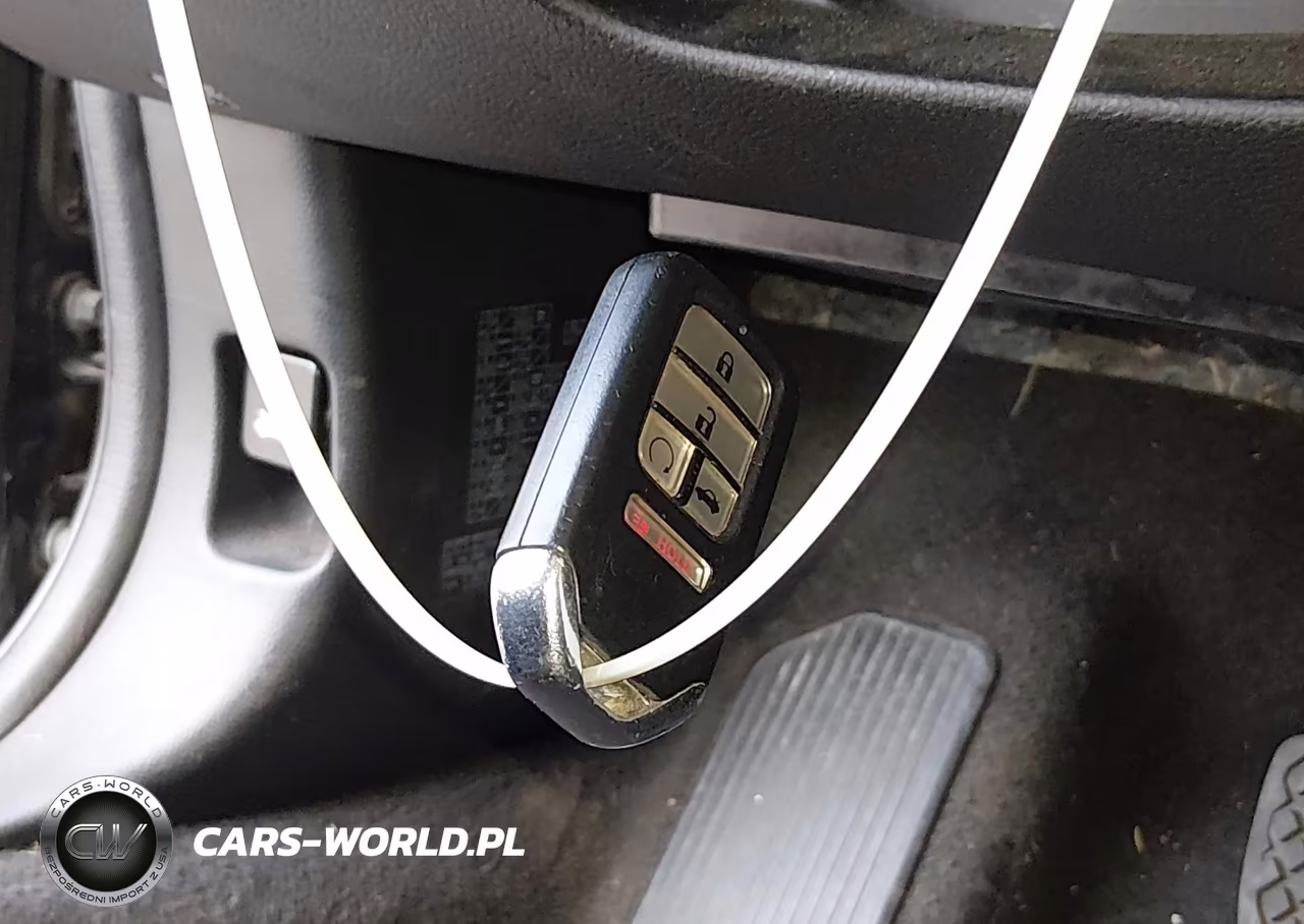2018 Honda Accord Touring VIN:1HGCV1F99JA107023 - 11