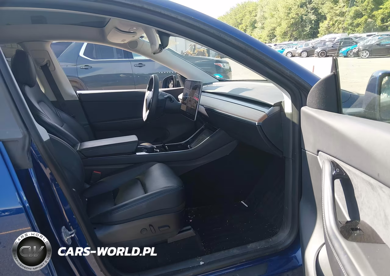 2020 Tesla Model Y Long Range Dual Motor All-Wheel Drive VIN:5YJYGDEE5LF036928 - 5