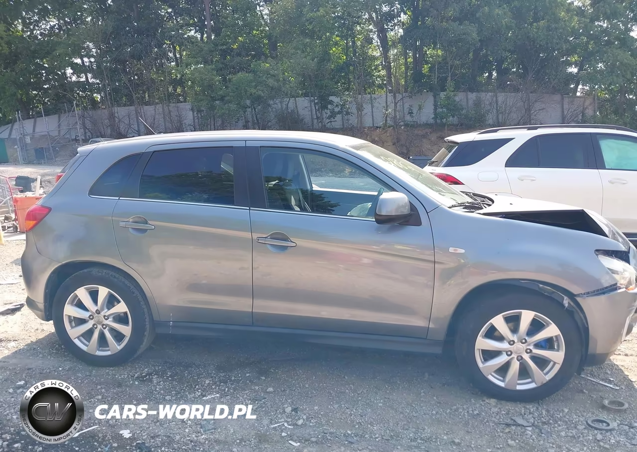 2015 Mitsubishi Outlander Sport Se VIN:4A4AR4AU4FE022882 - 13
